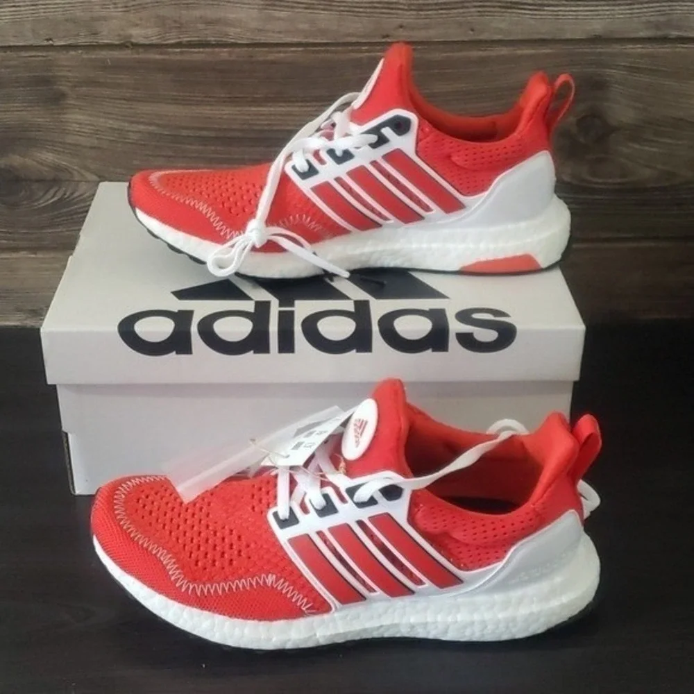 New Adidas Ultraboost Unisex Sneakers Red Running Lightweight Gym Workout‎ Shoes